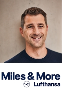 Gerald Schloegl | Managing Director | Miles&More » speaking at World Aviation Festival