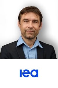Daniel Mugnier | Président | International Energy Agency - I.E.A. » speaking at Solar & Storage Paris