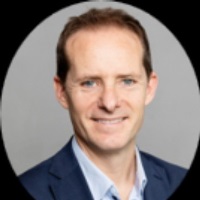 Dr Travis Grant