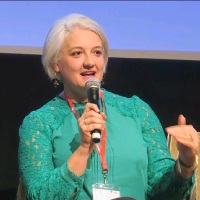 Julie Perrissel