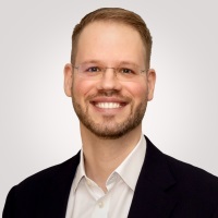 Dominic Schmidt, General Partner, Advent Life Sciences