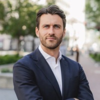 Andrew Cornelia | Global Head of Electrification and Sustainability | Uber » speaking at EVCS